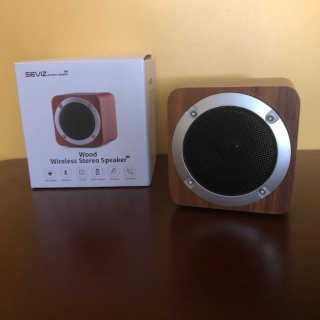 SEVIZ MINI10W 레트로 블루투스 스피커 — 3.5점을 준 리뷰어가 2020년 9월 올린 사용 사진
