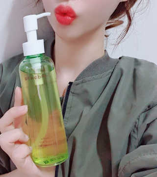 스킨큐어 산다화 순한 클렌징 동백 오일 200ml — 5점을 준 리뷰어가 2020년 5월 올린 사용 사진