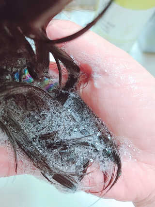 달리프 클로렐라 베러 루트 릴렉싱 샴푸 500ml — 5점을 준 리뷰어가 2020년 8월 올린 사용 사진