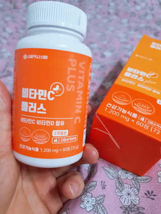 서울약사신협_비타민C플러스_1,200mg x 60정 — 5점을 준 리뷰어가 2020년 11월 올린 사용 사진