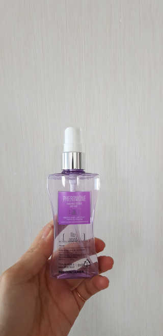 레드컨테이너 페로몬향 퍼퓸 바디미스트 80ml — 5점을 준 리뷰어가 2020년 4월 올린 사용 사진
