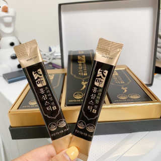 헬스업_천명진프리미엄홍삼스틱_10ml x 30포 — 5점을 준 리뷰어가 2020년 7월 올린 사용 사진