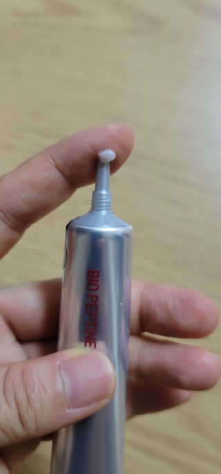 스와니코코 펩타이드 아이크림 튜브형 20ml — 5점을 준 리뷰어가 2020년 9월 올린 사용 사진