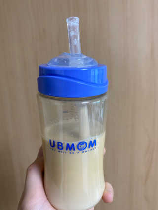 유비맘 PPSU 젖병 노꼭지_260ml_컬러 랜덤 발송 — 4.5점을 준 리뷰어가 2020년 9월 올린 사용 사진