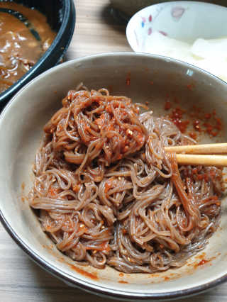 [해주냉면] 신천맛집 매운 비빔냉면 2인분 + 무절임 — 4점을 준 리뷰어가 2020년 5월 올린 사용 사진