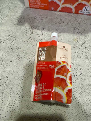 자연에온 핑크 자몽 착즙 100mL 10개입 2BOX — 5점을 준 리뷰어가 2020년 10월 올린 사용 사진