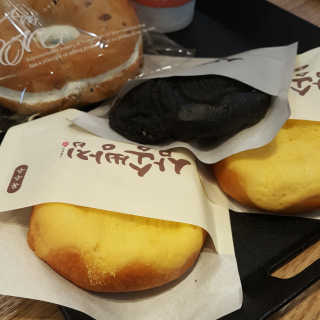 삼송빵집 부천점 [삼송빵집 부천역사점]삼송빵집 특별세트 — 5점을 준 리뷰어가 2020년 5월 올린 사용 사진