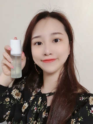 [루런트] 하이드레이팅 앰플 미스트 — 5점을 준 리뷰어가 2020년 5월 올린 사용 사진