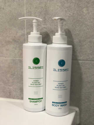 일리세이 허니 샴푸 500ml + 허니 바디워시 500ml 세트 — 5점을 준 리뷰어가 2020년 4월 올린 사용 사진
