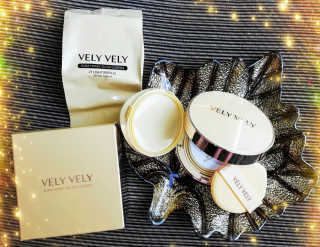 VELY VELY 아우라 허니 글로우 쿠션 — 4.5점을 준 리뷰어가 2020년 4월 올린 사용 사진