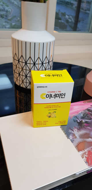 이너미인 VITAMIN-C 700 — 5점을 준 리뷰어가 2020년 10월 올린 사용 사진
