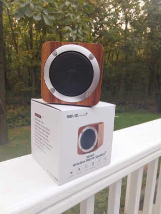 SEVIZ MINI10W 레트로 블루투스 스피커 — 4점을 준 리뷰어가 2020년 9월 올린 사용 사진