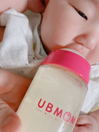 유비맘 PPSU 젖병 노꼭지_260ml_컬러 랜덤 발송 — 5점을 준 리뷰어가 2020년 9월 올린 사용 사진