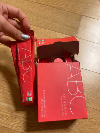 이너뷰티템, 니몸내몸 ABC 콜라겐 젤리스틱 14포 — 5점을 준 리뷰어가 2020년 11월 올린 사용 사진