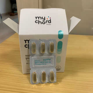 JW중외제약 마이코드 알티지 오메가3 1000 mg — 4점을 준 리뷰어가 2020년 7월 올린 사용 사진
