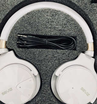 SEVIZ Bluetooth Headphones 10 3color — 5점을 준 리뷰어가 2020년 9월 올린 사용 사진