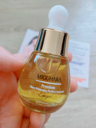 미구하라 프리미엄 울트라 화이트닝 퍼펙트 앰플 오리진  20ml — 5점을 준 리뷰어가 2020년 4월 올린 사용 사진