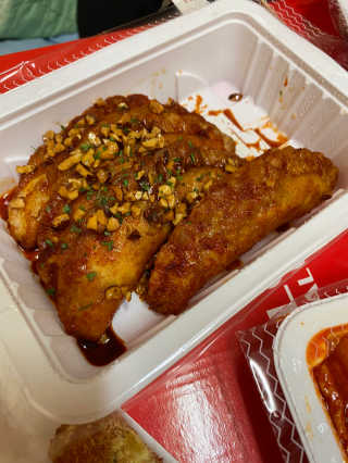 죠스떡볶이 [죠스푸드] 짜빠떡볶이+떡또그+범벅만두 신메뉴 3종 — 5점을 준 리뷰어가 2020년 4월 올린 사용 사진
