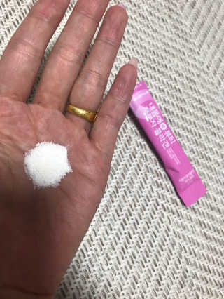 서울약사신협_내몸애뷰티저분자콜라겐_2.5g 50포 — 5점을 준 리뷰어가 2020년 5월 올린 사용 사진