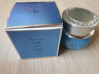 네이처컬렉션 수려한 효비담 수분샘 크림 75ml — 5점을 준 리뷰어가 2020년 5월 올린 사용 사진