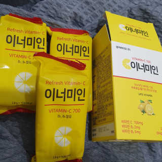 이너미인 VITAMIN-C 700 — 5점을 준 리뷰어가 2020년 8월 올린 사용 사진