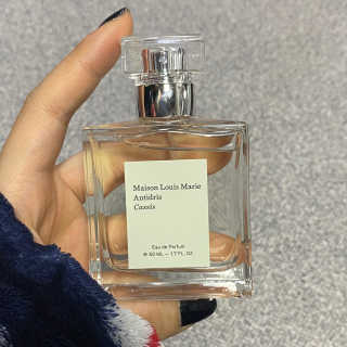 메종 루이 마리 안티드리스 카시스 오드퍼퓸 50ml — 4.5점을 준 리뷰어가 2020년 12월 올린 사용 사진