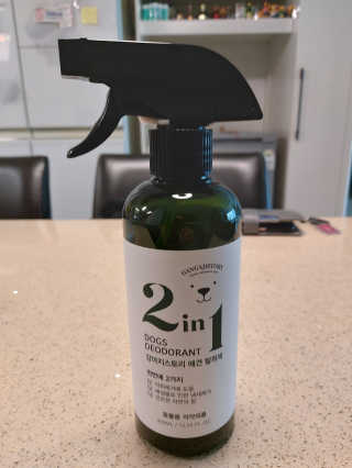 강아지스토리 2in1 강아지 애견 탈취제 400ml — 5점을 준 리뷰어가 2020년 5월 올린 사용 사진