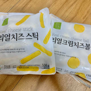 가치식탁 리얼치즈스틱, 리얼크림치즈볼 — 4점을 준 리뷰어가 2020년 8월 올린 사용 사진