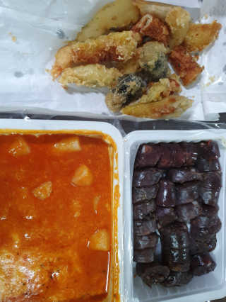 죠스떡볶이 [죠스푸드] 짜빠떡볶이+떡또그+범벅만두 신메뉴 3종 — 5점을 준 리뷰어가 2020년 4월 올린 사용 사진