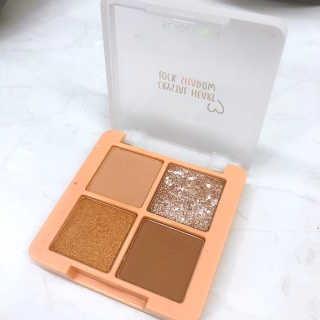 [블랙루즈] 크리스탈 하트 락 섀도우 4종 중 택1 — 5점을 준 리뷰어가 2020년 9월 올린 사용 사진