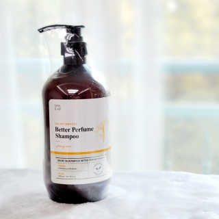 달리프 베러 퍼퓸 샴푸 1000ml 레이니데이 or 일랑로즈 — 5점을 준 리뷰어가 2020년 11월 올린 사용 사진