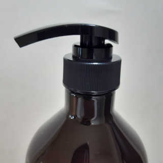 프로방스 바이올렛 퍼퓸 샴푸 1000ml 업그레이드 — 5점을 준 리뷰어가 2020년 8월 올린 사용 사진