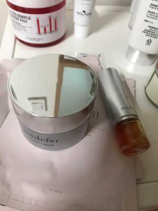 메디페르 [ 1+1 ] 루테인앰플세트 1개 + 루테인크림 50ml 1개 — 4.5점을 준 리뷰어가 2020년 10월 올린 사용 사진