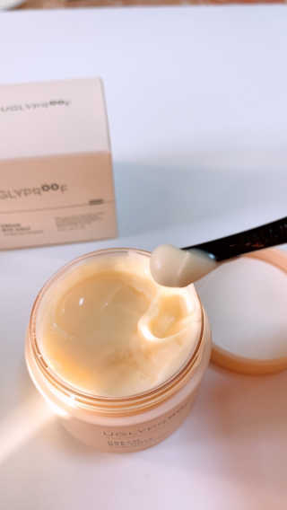 어글리프루프 크림 바이어글리 하이드레이션 샤워 50ml — 5점을 준 리뷰어가 2020년 11월 올린 사용 사진