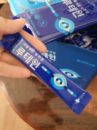 서울약사신협_내몸애눈건강루테인_2g x 50포 — 5점을 준 리뷰어가 2020년 12월 올린 사용 사진