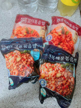 바다는다웰빙이다 전복해물볶음밥/전복김치볶음밥 250g-4봉지 — 5점을 준 리뷰어가 2020년 9월 올린 사용 사진
