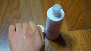 어글리프루프 에센스 스탑디어글리 레드모먼트 에센스 120ml — 5점을 준 리뷰어가 2020년 12월 올린 사용 사진
