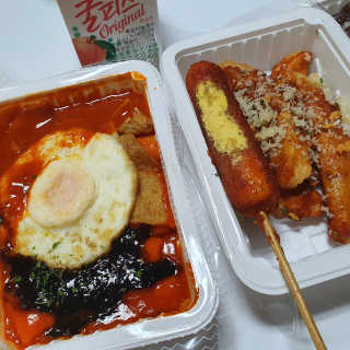 죠스떡볶이 [죠스푸드] 짜빠떡볶이+떡또그+범벅만두 신메뉴 3종 — 5점을 준 리뷰어가 2020년 4월 올린 사용 사진