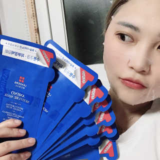 리더스코스메틱 리더스 메디유 아미노 모이스처 마스크 — 5점을 준 리뷰어가 2020년 5월 올린 사용 사진