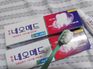 봄날연구소 부광 네오메드치약 2개+ 30g 휴대용 미니치약 — 5점을 준 리뷰어가 2020년 10월 올린 사용 사진
