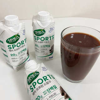 셀렉스스포츠 셀렉스 스포츠 드링크 초콜릿 _ 330ml x 12팩 — 5점을 준 리뷰어가 2020년 10월 올린 사용 사진