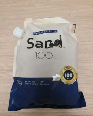 [샌드백] 프리미엄 벤토나이트 고양이모래 — 5점을 준 리뷰어가 2020년 12월 올린 사용 사진