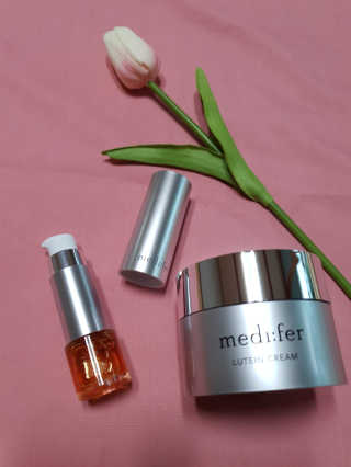 메디페르 [ 2+1 ] 루테인앰플 10ml 2개 + 루테인크림 50ml 1개 — 5점을 준 리뷰어가 2020년 8월 올린 사용 사진