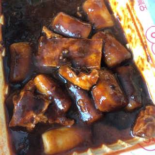 죠스떡볶이 [죠스푸드] 짜빠떡볶이+떡또그+범벅만두 신메뉴 3종 — 2.5점을 준 리뷰어가 2020년 4월 올린 사용 사진