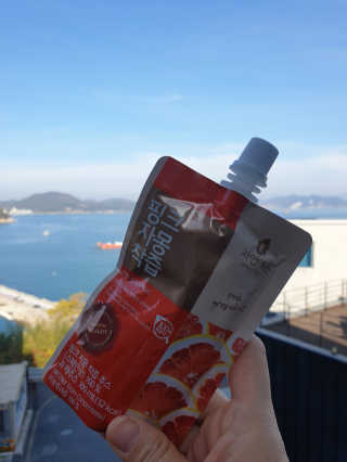 자연에온 핑크 자몽 착즙 100mL 10개입 2BOX — 5점을 준 리뷰어가 2020년 11월 올린 사용 사진