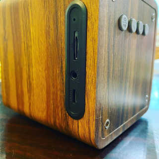 SEVIZ MINI10W 레트로 블루투스 스피커 — 5점을 준 리뷰어가 2020년 9월 올린 사용 사진