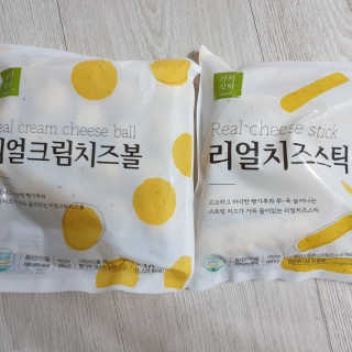 가치식탁 리얼치즈스틱, 리얼크림치즈볼 — 5점을 준 리뷰어가 2020년 8월 올린 사용 사진