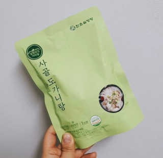 한촌몰 설렁탕집 가마솥 도가니탕 350g x 2팩 — 5점을 준 리뷰어가 2020년 8월 올린 사용 사진