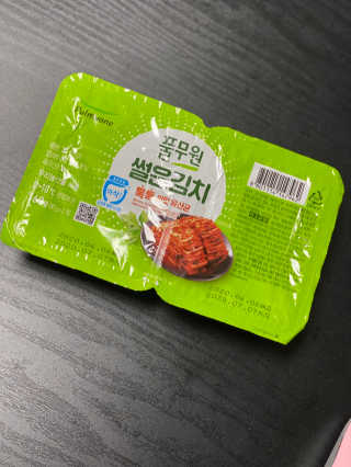 [풀무원] 들기름 볶음김치, 톡톡 김치, 깔끔한 김치 — 5점을 준 리뷰어가 2020년 6월 올린 사용 사진