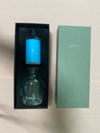 레나스 프리미엄 아로마 디퓨저 200ml  [1SET] — 4.5점을 준 리뷰어가 2020년 10월 올린 사용 사진